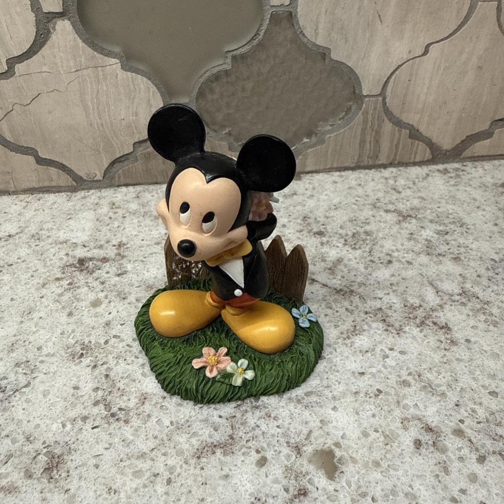Disney Danbury Mint 3.5" Mickey Mouse Feb. Figurine Perpetual Calendar Figurine